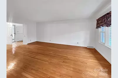 725 Willis Road, Dallas, NC 28034 - Photo 8