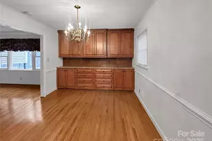 725 Willis Rd, Dallas, NC 28034 - Photo 12