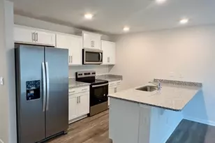 6135 Faron Wy, Charlotte, NC 28262 - Photo 2