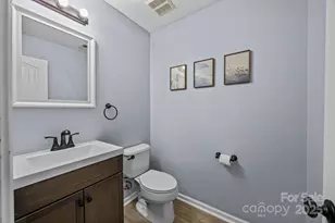 10527 River Hollow Ct, Charlotte, NC 28214 - Photo 18