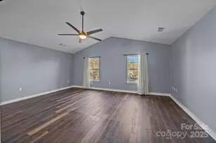 10527 River Hollow Ct, Charlotte, NC 28214 - Photo 20
