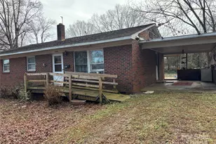 2248 Catawba Heights, Lincolnton, NC 28092 - Photo 2