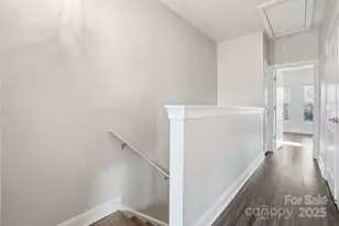 518 E 9th St, Charlotte, NC 28202 - Photo 24