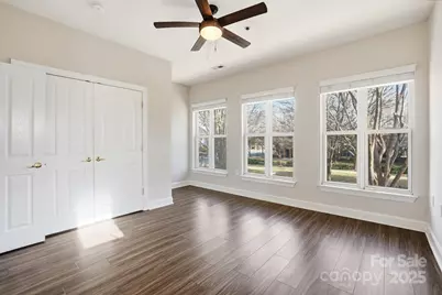 518 E 9th Street, Charlotte, NC 28202 - Photo 26
