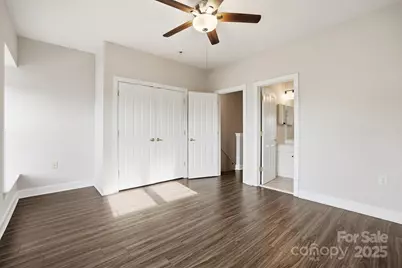 518 E 9th Street, Charlotte, NC 28202 - Photo 32