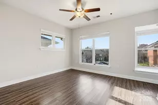 518 E 9th St, Charlotte, NC 28202 - Photo 30