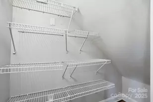 518 E 9th St, Charlotte, NC 28202 - Photo 18