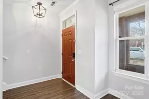 518 E 9th St, Charlotte, NC 28202 - Photo 6