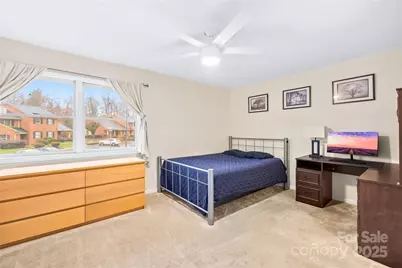 8430 Coulwood Oak Lane, Charlotte, NC 28214 - Photo 18