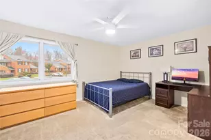 8430 Coulwood Oak Ln, Charlotte, NC 28214 - Photo 18