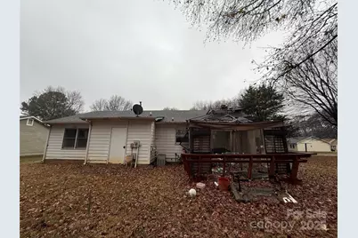 5724 Glenshire Court, Charlotte, NC 28269 - Photo 2