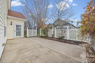 2324 Jade Ln, Fort Mill, SC 29708 - Photo 26