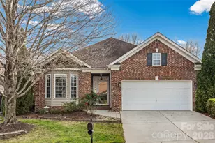 2332 Jade Ln, Fort Mill, SC 29708 - Photo 1