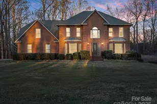 907 Weymouth Dr, Gastonia, NC 28056 - Photo 1