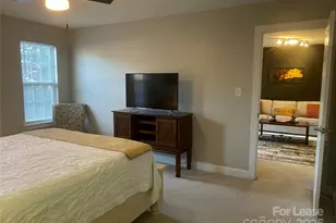 6329 Park Creek Dr, Charlotte, NC 28262 - Photo 4