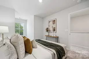 2950 Sloan Dr, Charlotte, NC 28208 - Photo 6