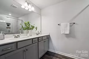 2950 Sloan Dr, Charlotte, NC 28208 - Photo 8