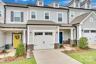 11012 Pagebrook Ln, Charlotte, NC 28214 - Photo 2