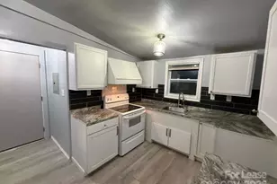 519 Sylvia St, Statesville, NC 28677 - Photo 8