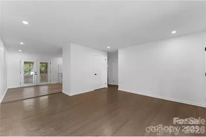 514 Camrose Drive, Charlotte, NC 28215 - Photo 6