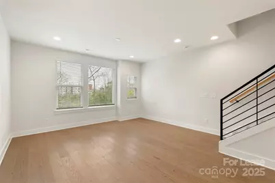 5019 York Park Lane, Charlotte, NC 28217 - Photo 2