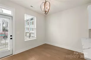 5019 York Park Ln, Charlotte, NC 28217 - Photo 16