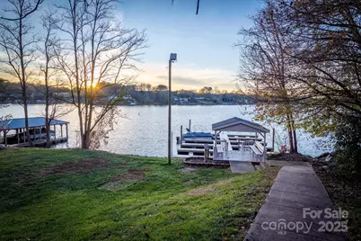 126 Grayrock Drive, Statesville, NC 28677 - Photo 32