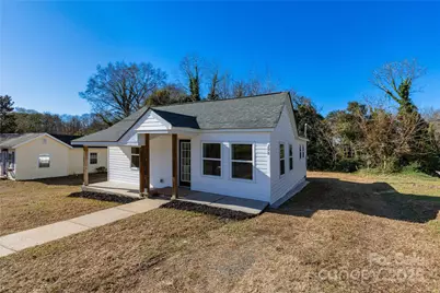 298 S Church Street, Forest City, NC 28043 - Photo 4