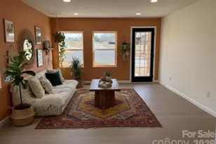 298 S Church St, Forest City, NC 28043 - Photo 8