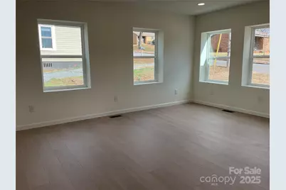 298 S Church Street, Forest City, NC 28043 - Photo 8