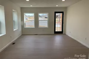 298 S Church St, Forest City, NC 28043 - Photo 6