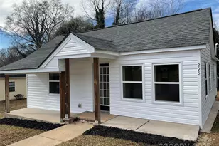 298 S Church St, Forest City, NC 28043 - Photo 2