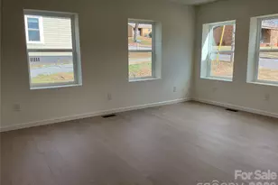 298 S Church St, Forest City, NC 28043 - Photo 12