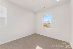 2300 Endeavor Run, Charlotte, NC 28269 - Photo 18