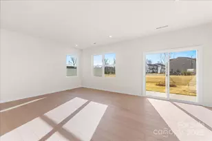 2300 Endeavor Run, Charlotte, NC 28269 - Photo 10