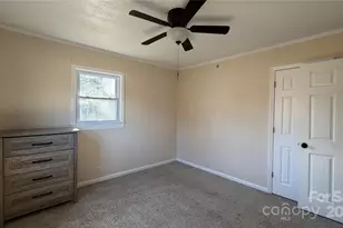 513 Holly St, Dallas, NC 28034 - Photo 14