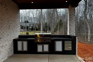 729 Amesbury Dr, Mount Ulla, NC 28125 - Photo 42