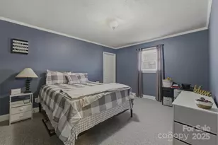 102 Page St, Morganton, NC 28655 - Photo 12