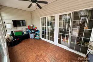 9122 Kestral Ridge Dr, Charlotte, NC 28269 - Photo 20