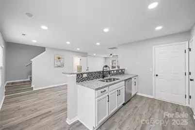 916 Sundance Drive, Gastonia, NC 28054 - Photo 8