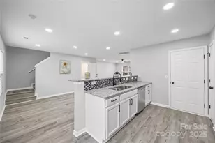 916 Sundance Dr, Gastonia, NC 28054 - Photo 8