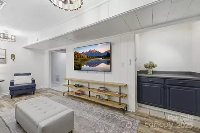 240 Markley Drive, Flat Rock, NC 28731 - Photo 10