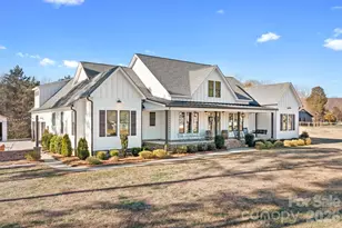 2391 Lee Lawing Rd, Lincolnton, NC 28092 - Photo 38