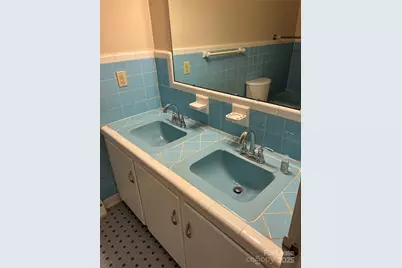 818 Ferndale Drive, Statesville, NC 28677 - Photo 16