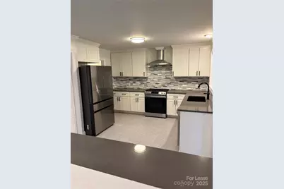 818 Ferndale Drive, Statesville, NC 28677 - Photo 4