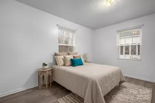 118 W 15th St, Newton, NC 28658 - Photo 4