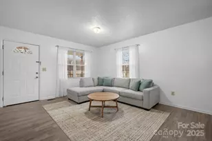 118 W 15th St, Newton, NC 28658 - Photo 2