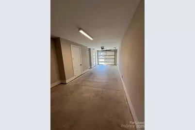 110 Frazier Avenue, Charlotte, NC 28216 - Photo 18