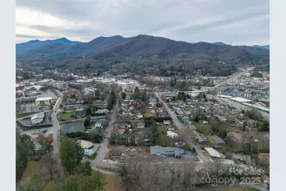 595 N Main Street, Waynesville, NC 28786 - Photo 30