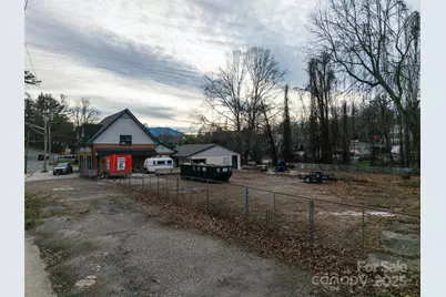 595 N Main Street, Waynesville, NC 28786 - Photo 26